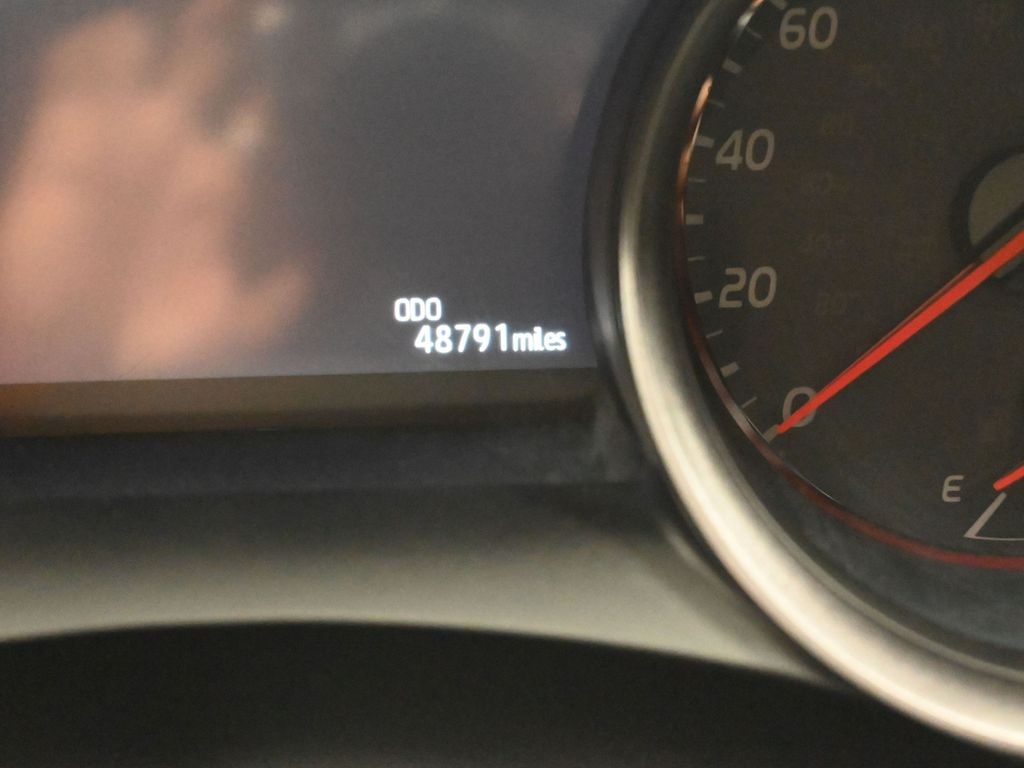 2022 Toyota Camry XSE photo 13