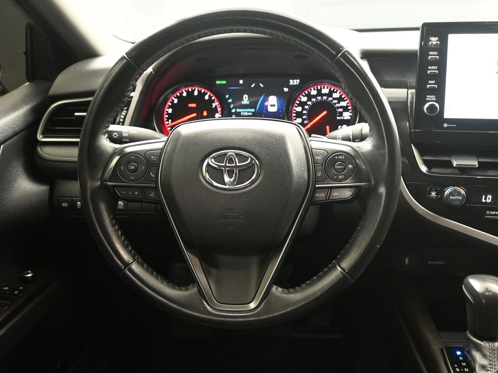 2022 Toyota Camry XSE photo 26