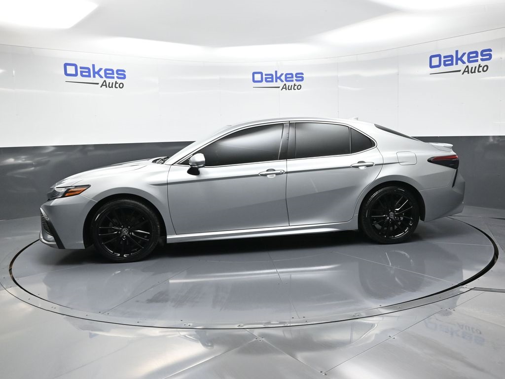 2022 Toyota Camry XSE photo 4