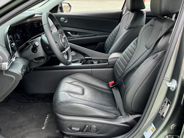 Elantra Hybrid Limited