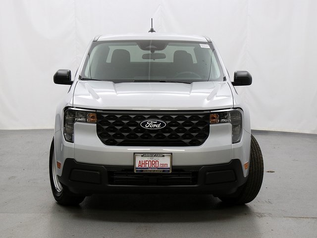 2025 Ford Maverick XL photo 4