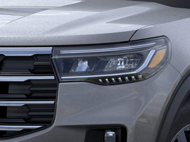 2025 Ford Explorer photo 16