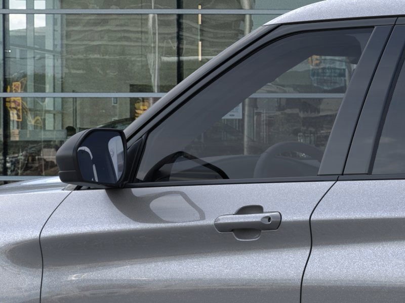 2025 Ford Explorer photo 18