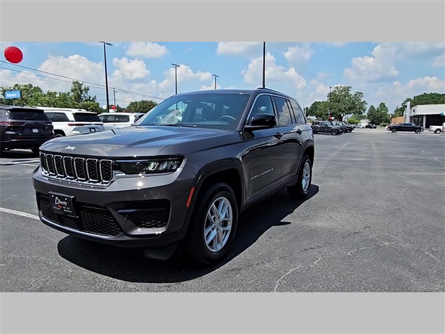 2025 Jeep Grand Cherokee Laredo X 4x2