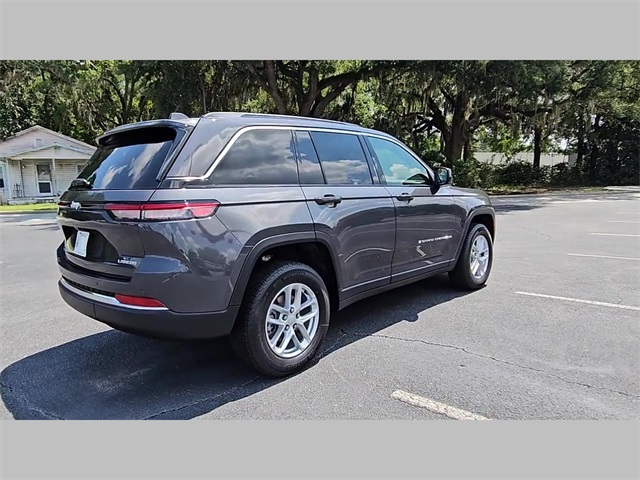 2025 Jeep Grand Cherokee Laredo X 4x2