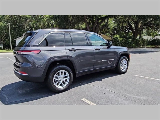 2025 Jeep Grand Cherokee Laredo X 4x2