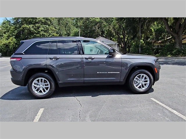 2025 Jeep Grand Cherokee Laredo X 4x2