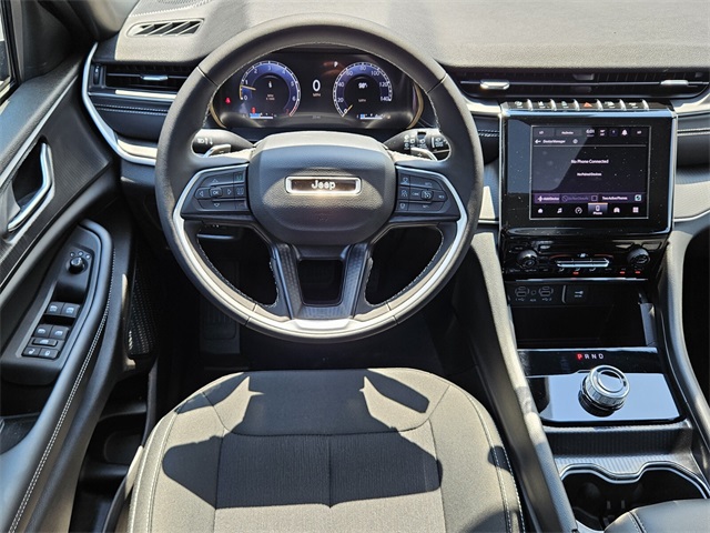 2025 Jeep Grand Cherokee Laredo X 4x2