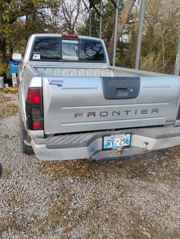 2001 Nissan Frontier 