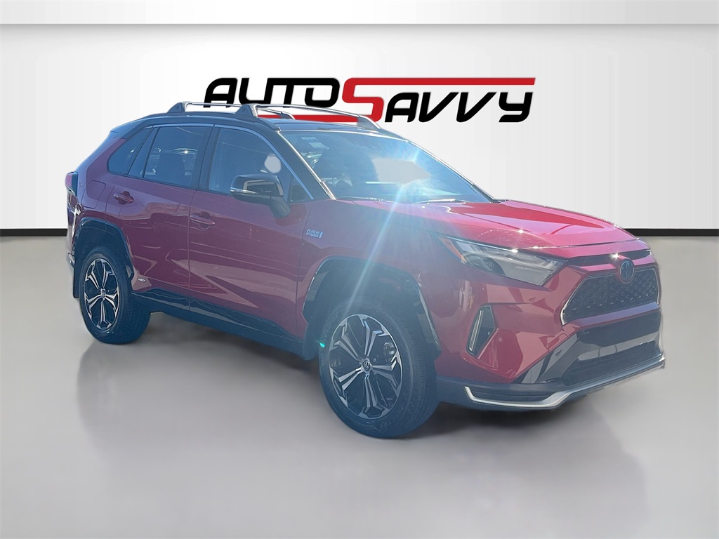 2024 Toyota RAV4 XSE's photo