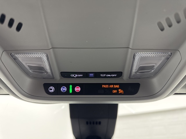 used 2023 Chevrolet Equinox car, priced at $21,420