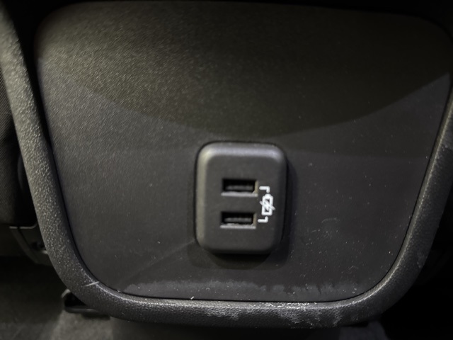 used 2023 Chevrolet Equinox car, priced at $21,420