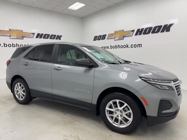 used 2023 Chevrolet Equinox car, priced at $21,420