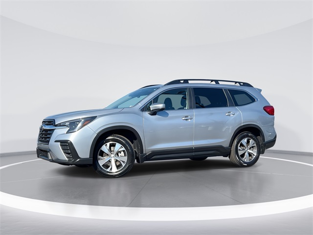 2025 Subaru Ascent Premium's photo