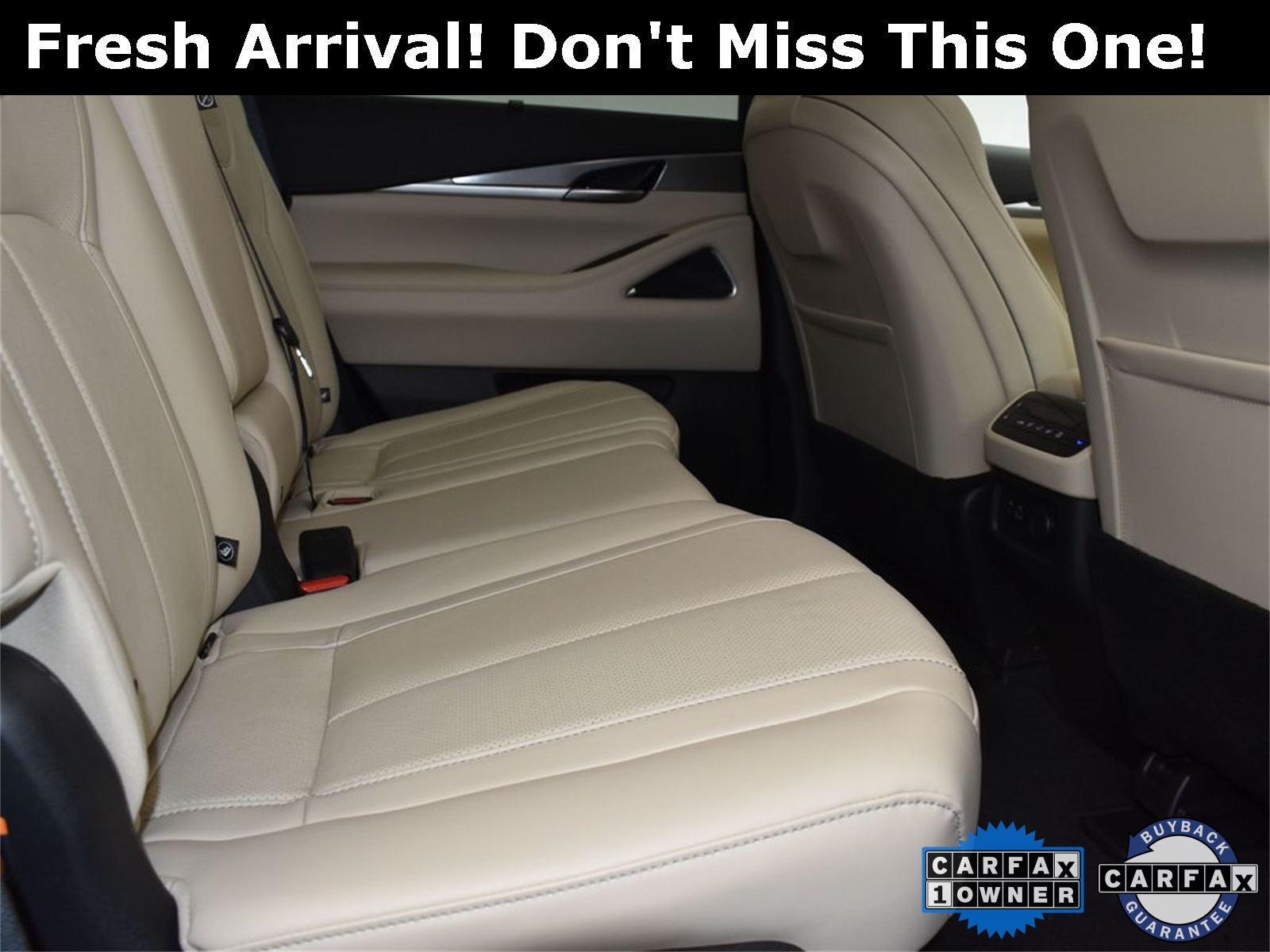 2024 Titanium INFINITI QX60 LUXE AWD SUV