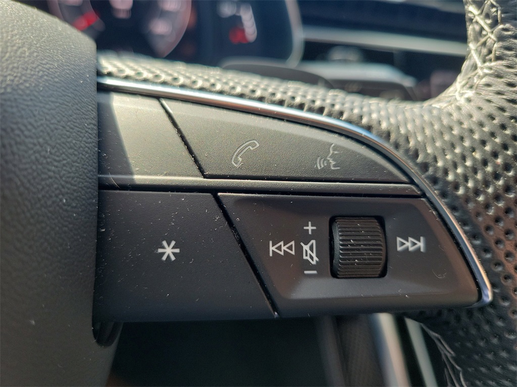 used 2023 Audi SQ8 car, priced at $72,998