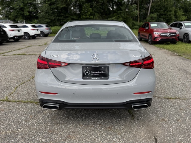 2025 Mercedes Benz C 300 4MATIC photo 4