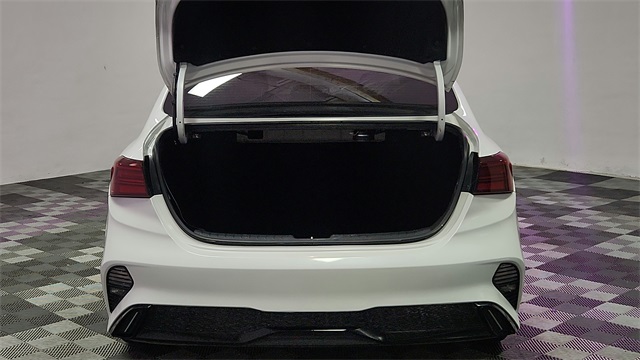 2024 Kia Forte GT-Line FWD 2024 Kia Forte GT-Line FWD