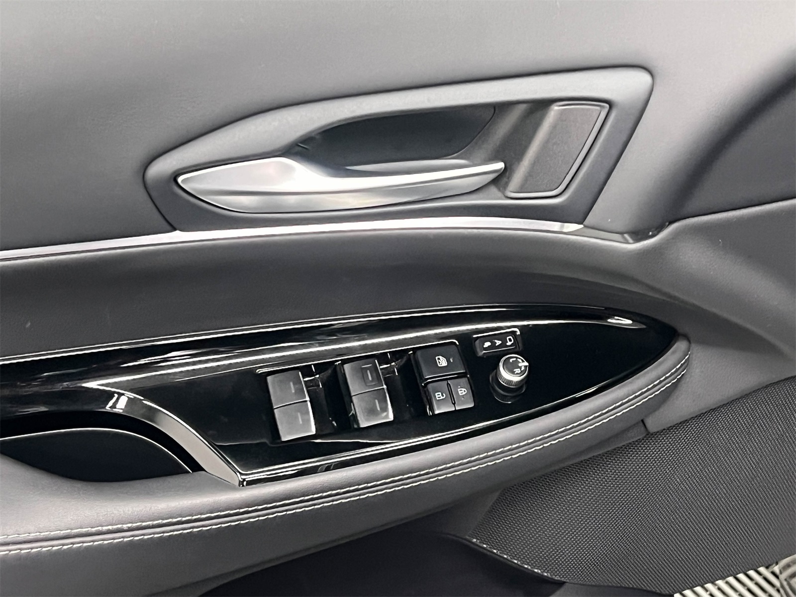 used 2023 Toyota Mirai car, priced at $13,188