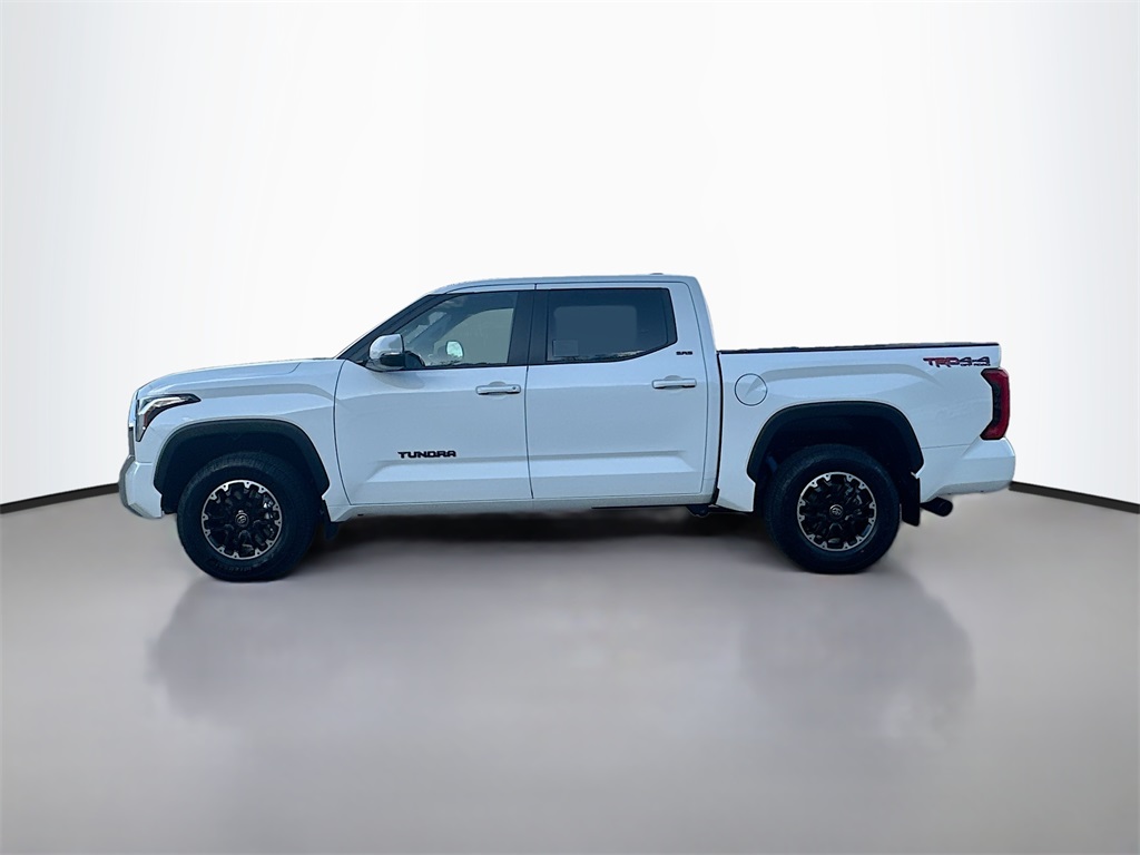 2026 Toyota Tundra SR5 CrewMax photo 4