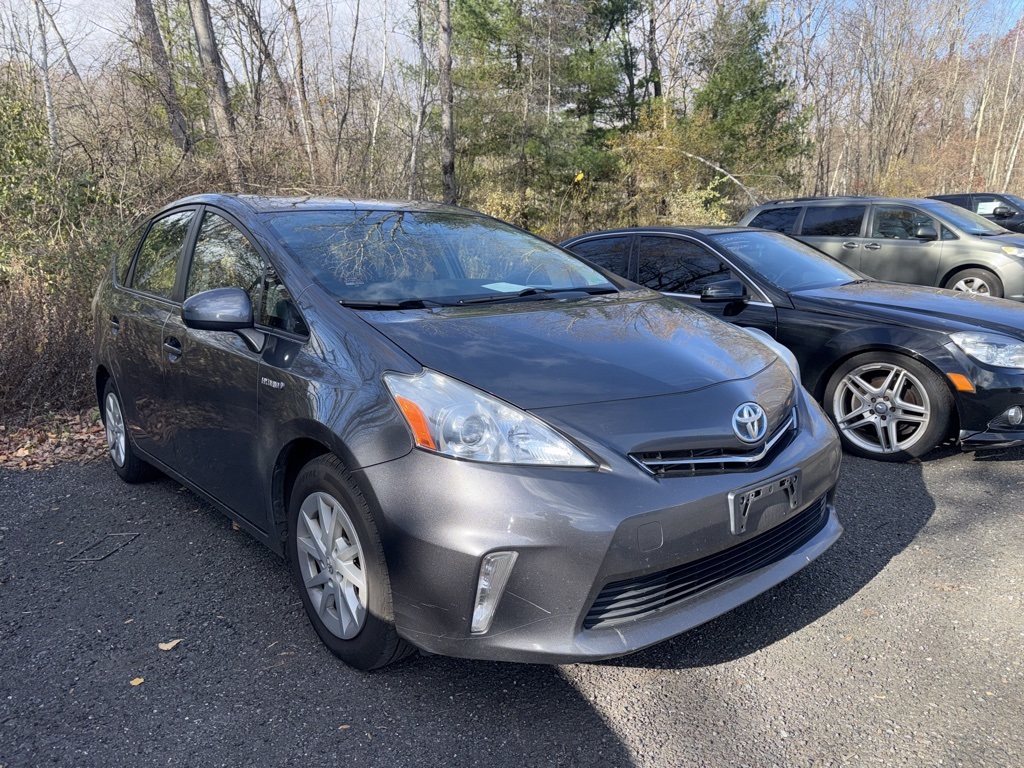 2014 Toyota Prius v Three