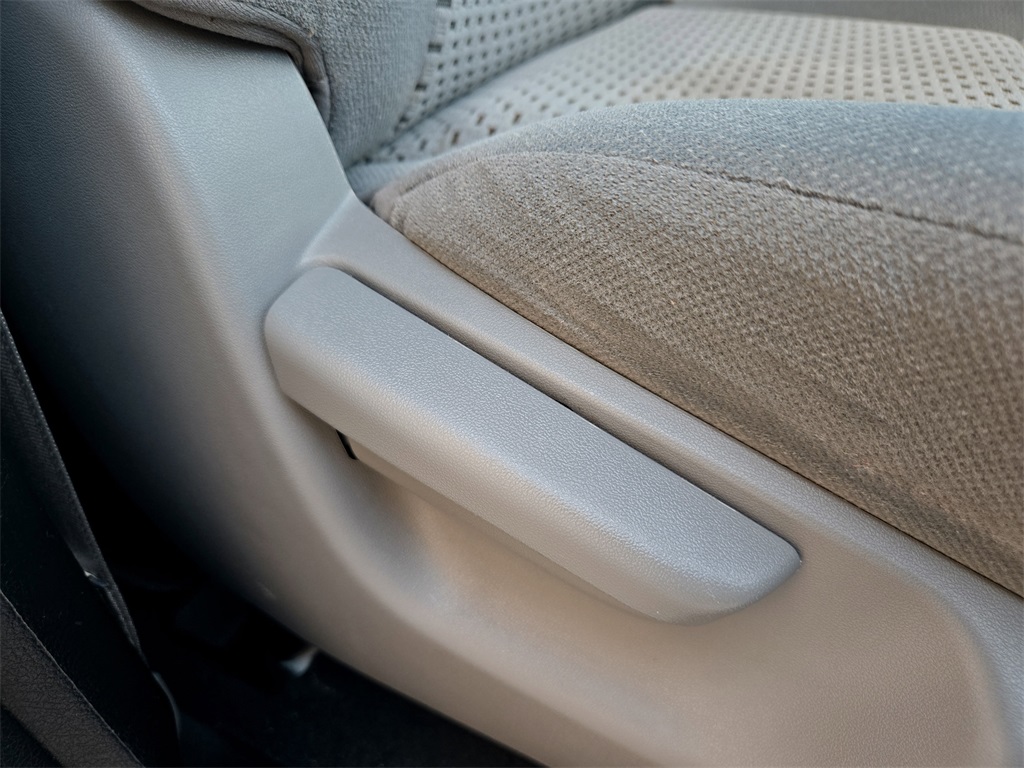2012 Toyota Tundra Grade photo 24