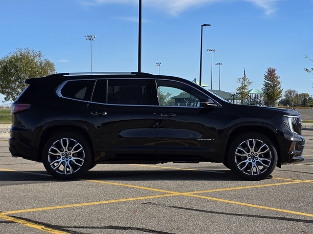 2026 GMC Acadia Denali Ultimate AWD