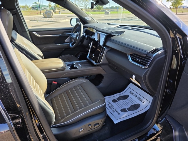2026 GMC Acadia Denali Ultimate AWD