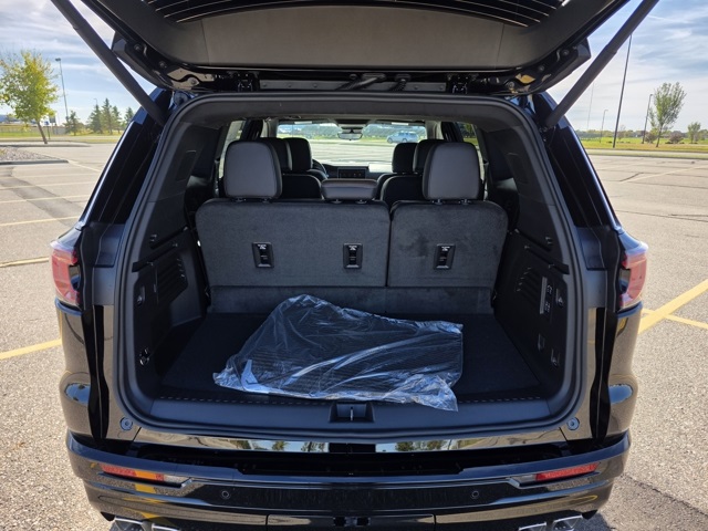 2026 GMC Acadia Denali Ultimate AWD