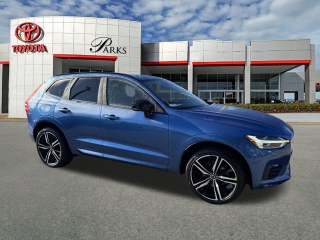 2020 Volvo XC60 R-Design's photo