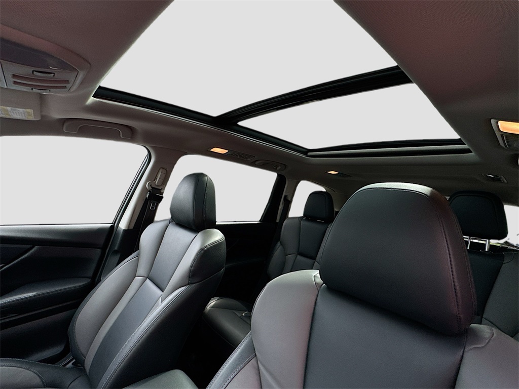 2022 Subaru Ascent Onyx Edition photo 16