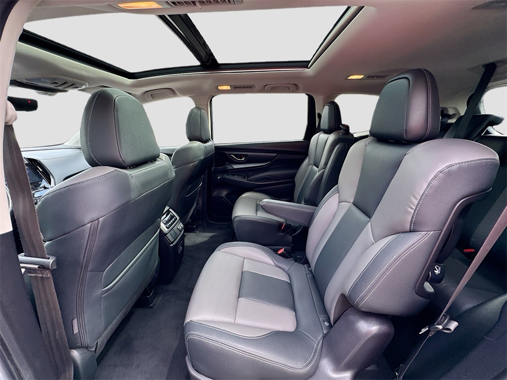 2022 Subaru Ascent Onyx Edition photo 19