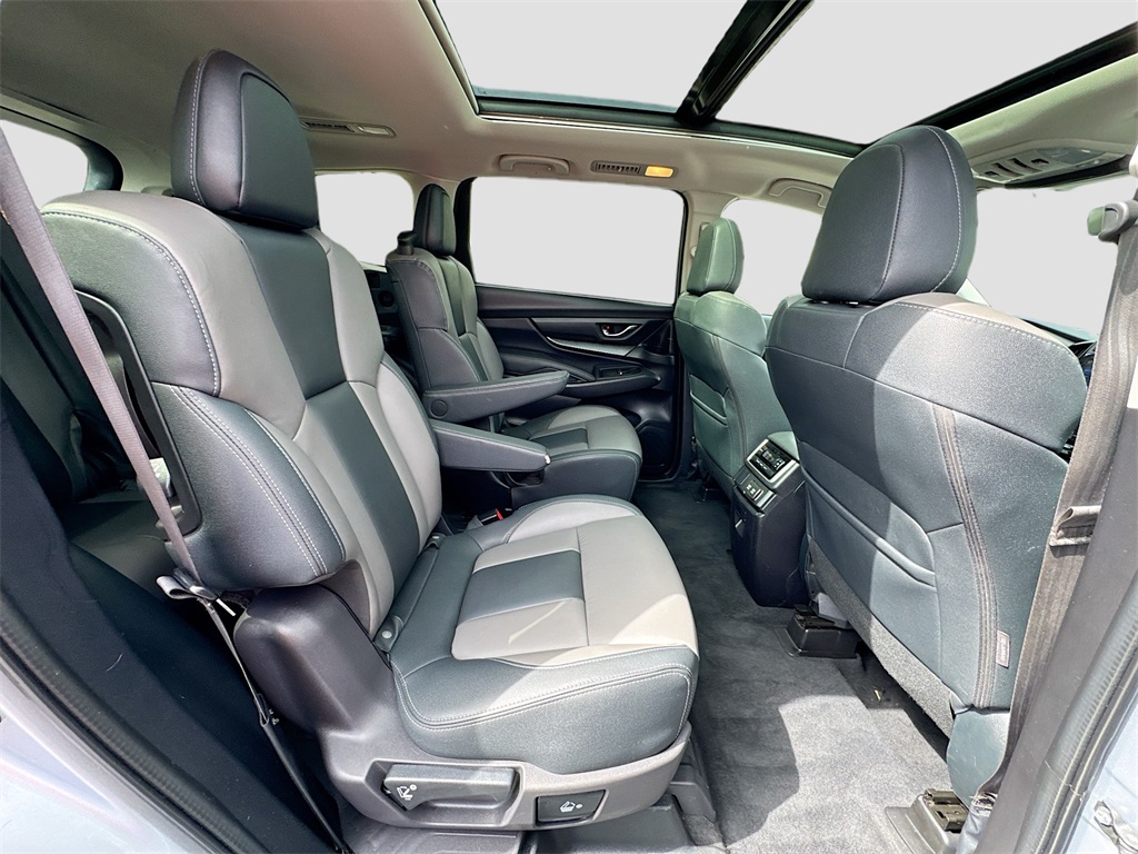 2022 Subaru Ascent Onyx Edition photo 23