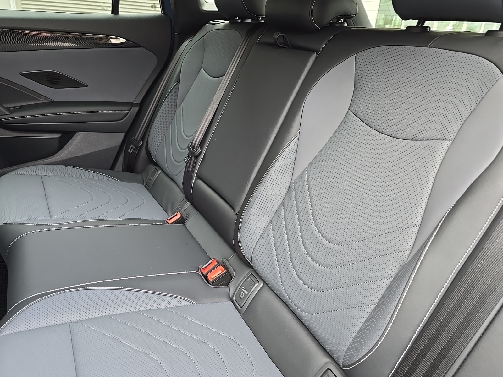 new 2026 Volkswagen Tiguan car, priced at $39,292