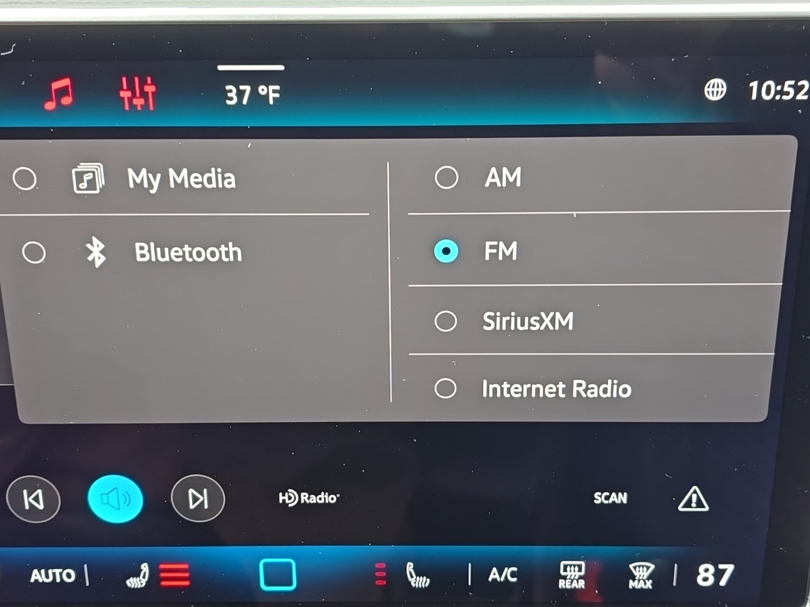 new 2026 Volkswagen Tiguan car, priced at $39,292