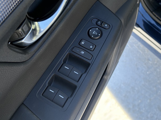 new 2026 Honda CR-V Hybrid car, priced at $41,675