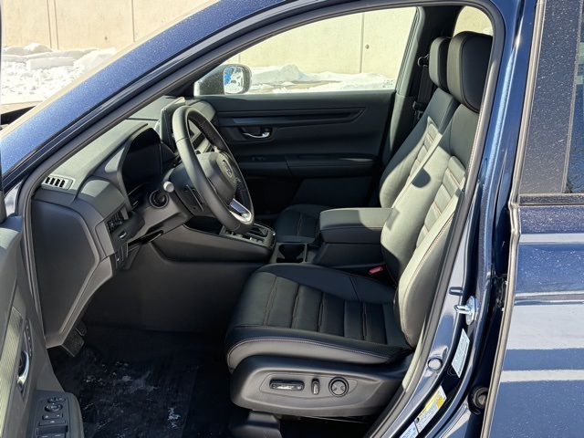 new 2026 Honda CR-V Hybrid car, priced at $41,675