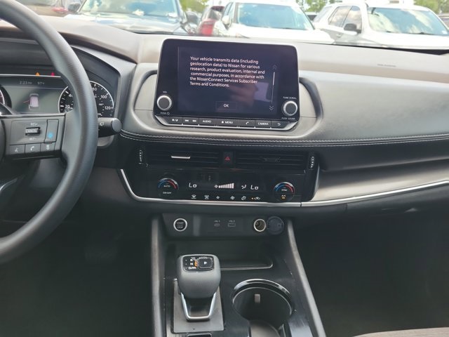 2023 Pearl White Tricoat Nissan Rogue SV FWD SUV