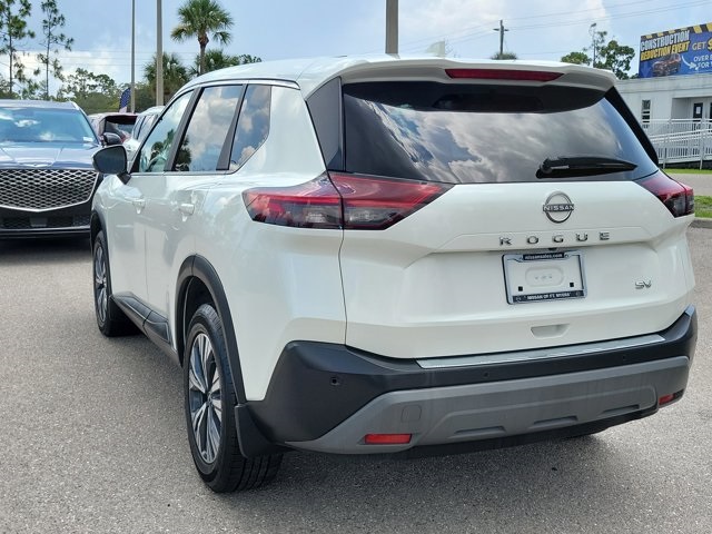 2023 Pearl White Tricoat Nissan Rogue SV FWD SUV