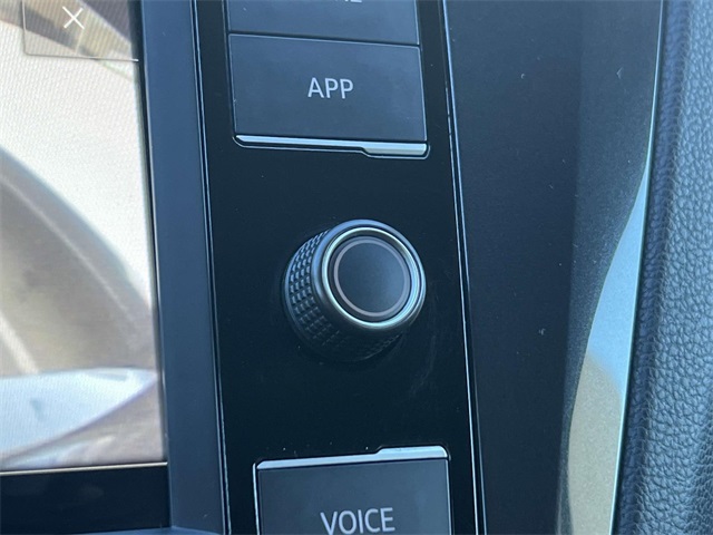 used 2021 Volkswagen Tiguan car, priced at $14,237