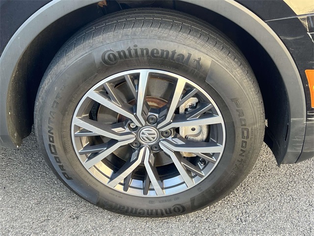 used 2021 Volkswagen Tiguan car, priced at $14,237