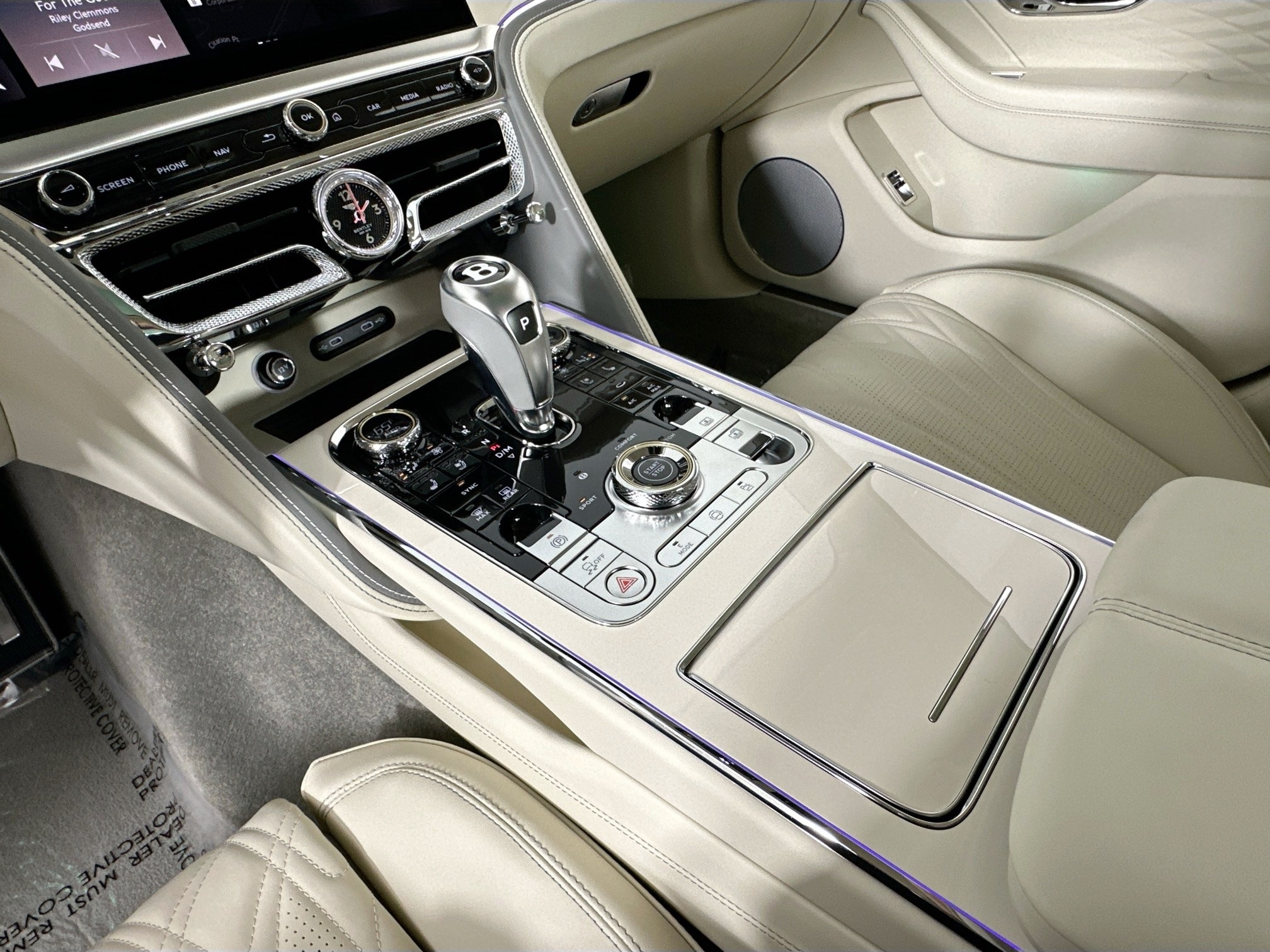 new 2026 Bentley Flying Spur car