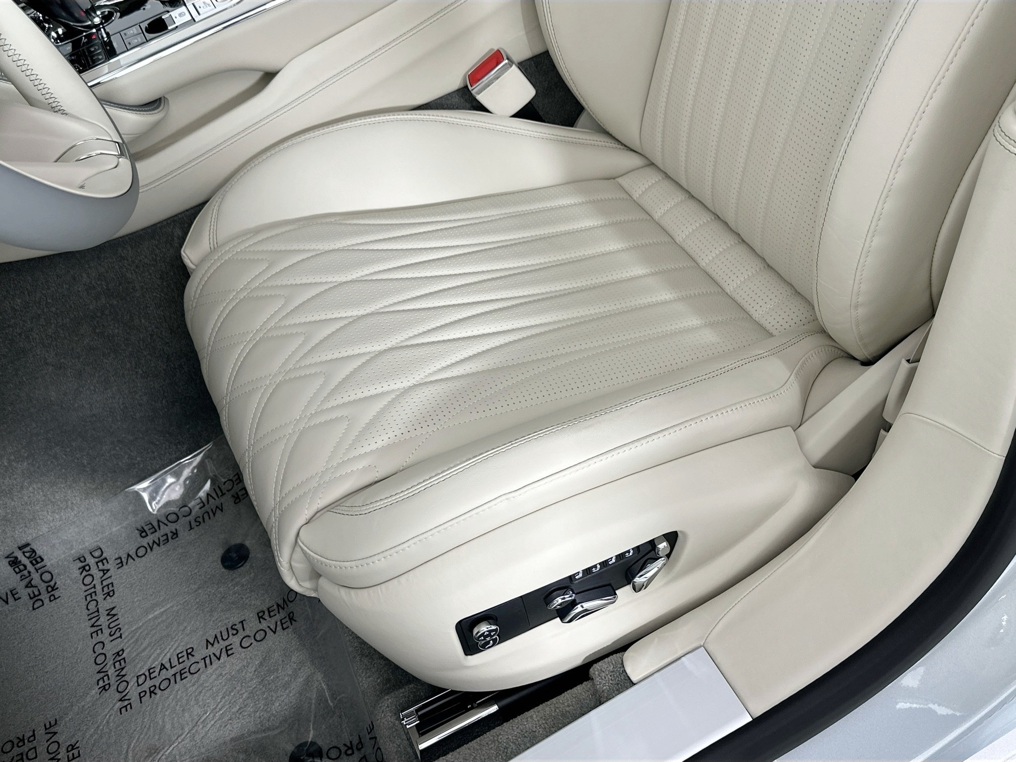 new 2026 Bentley Flying Spur car