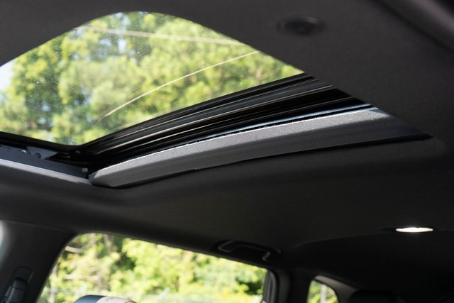 2026 Honda CR-V Hybrid Sport-L photo 3