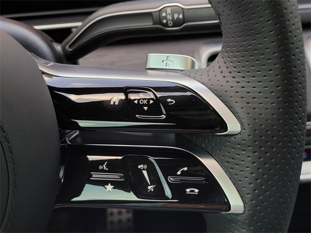 new 2025 Mercedes-Benz GLS car, priced at $101,275