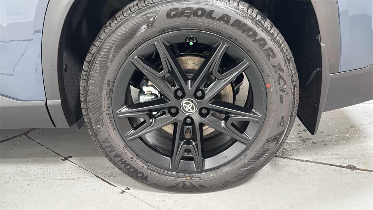 2026 Toyota Grand Highlander Hybrid MAX Platinum photo 21