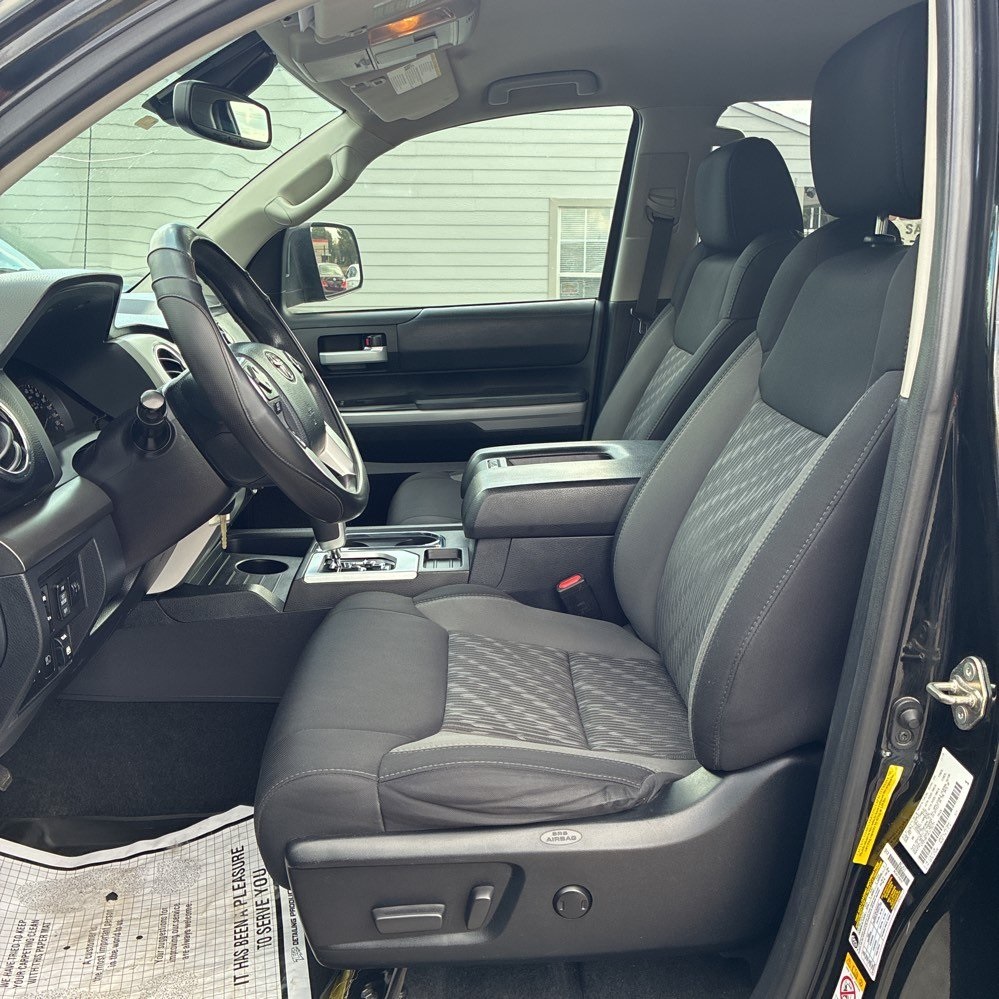 2019 Toyota Tundra SR5 Grade photo 4