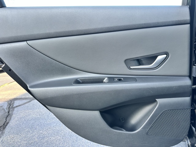 2023 Onyx Black Hyundai Elantra Limited FWD Sedan