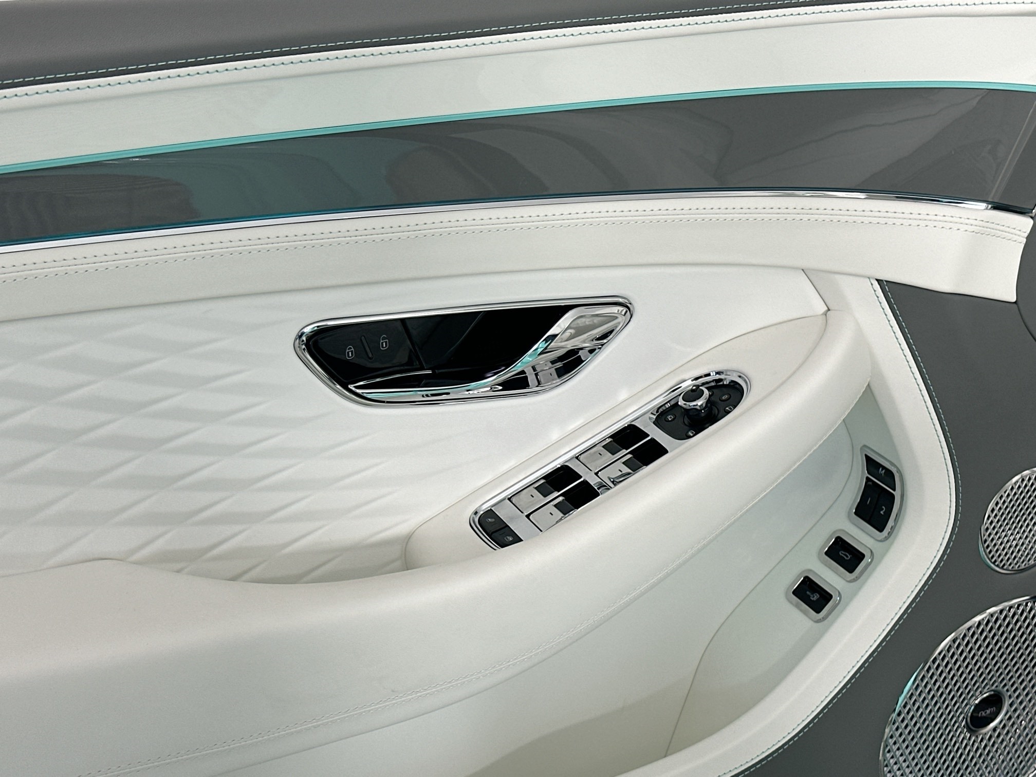 new 2026 Bentley Continental GTC car