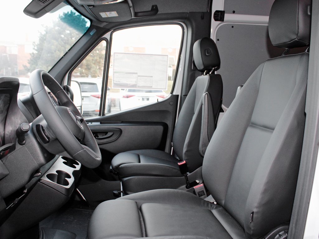 new 2025 Mercedes-Benz Sprinter 2500 car, priced at $68,599
